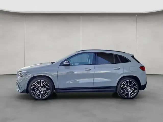 Mercedes-Benz GLA 180