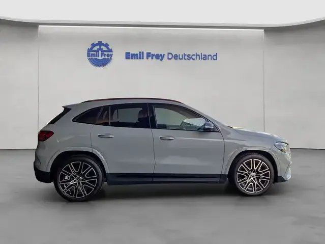 Mercedes-Benz GLA 180