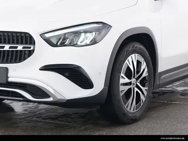 Mercedes-Benz GLA 180