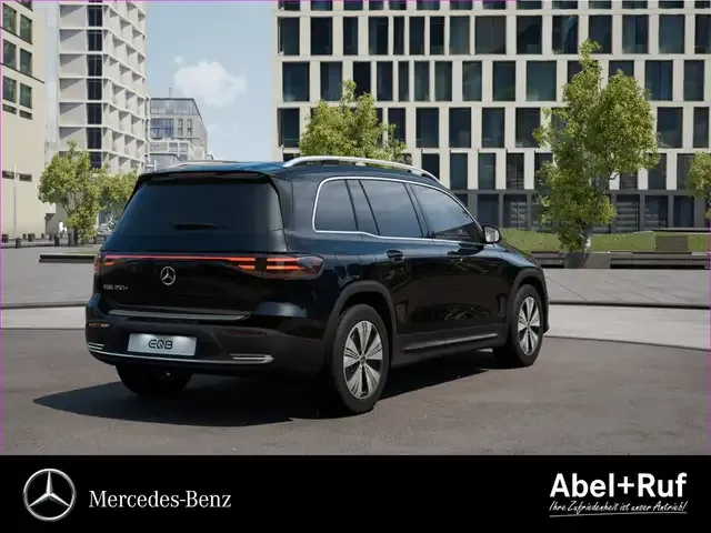 Mercedes-Benz EQB 250