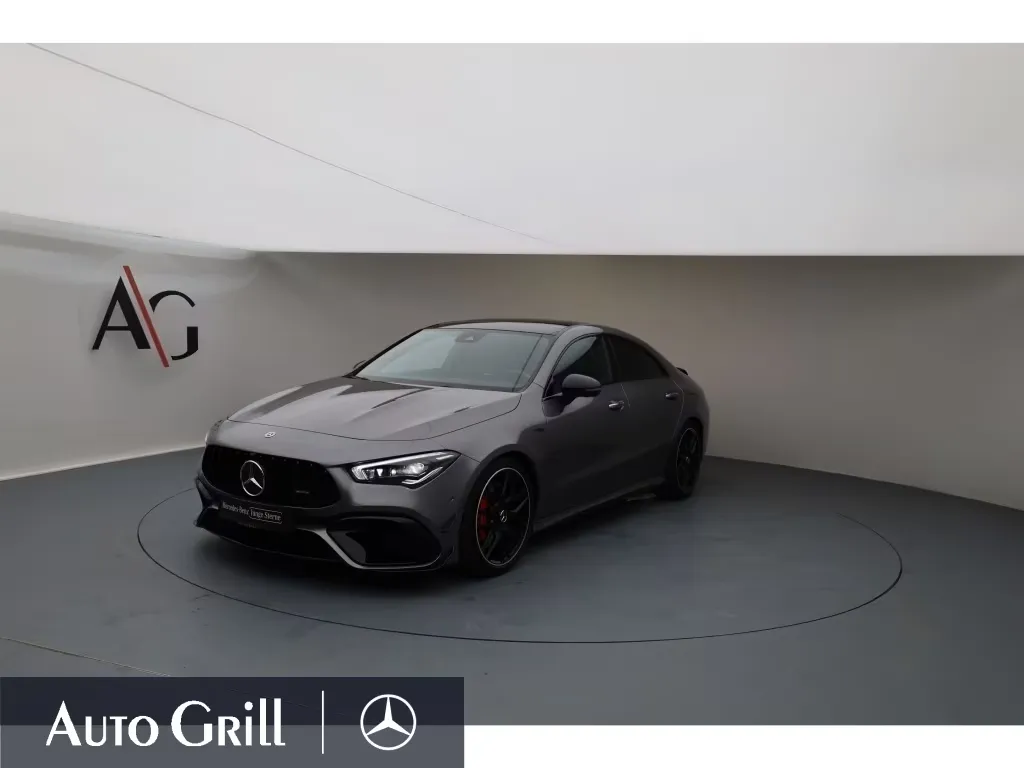 Mercedes-Benz CLA 45 AMG