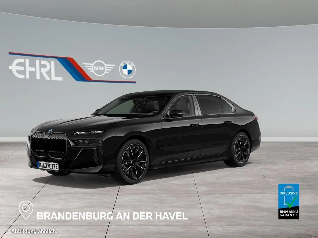 BMW i7