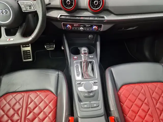 Audi SQ2