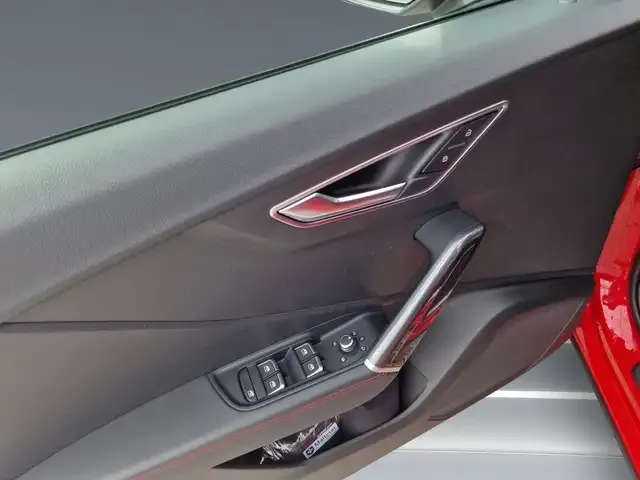 Audi SQ2