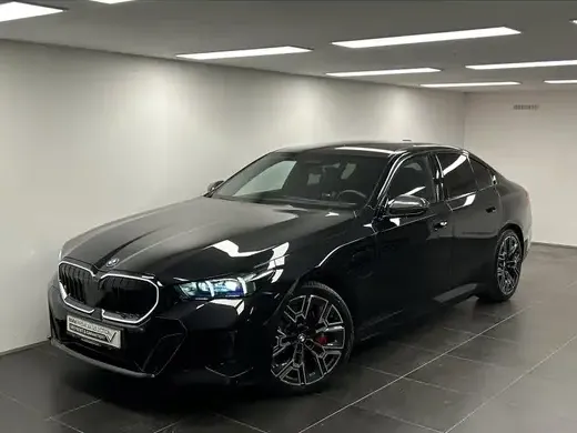 BMW 550