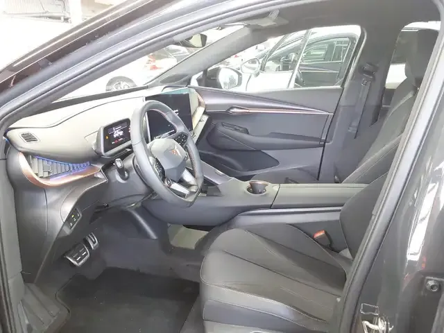 CUPRA Tavascan