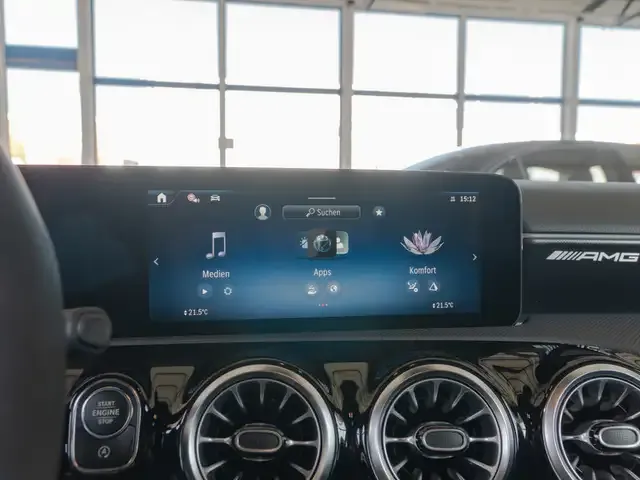 Mercedes-Benz A 35 AMG