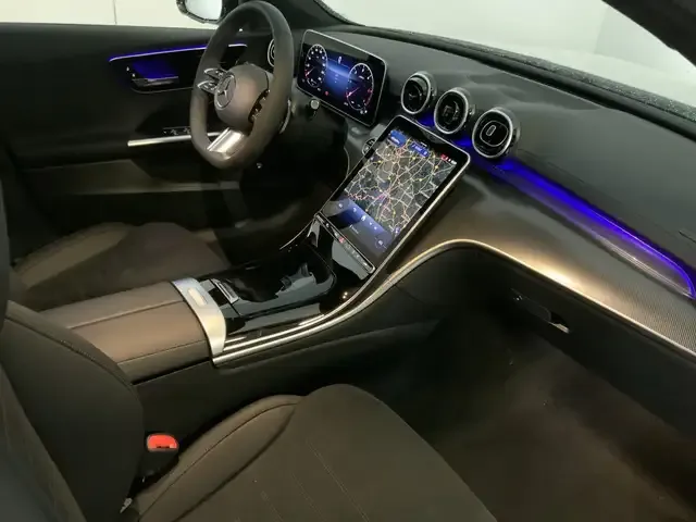Mercedes-Benz C 220