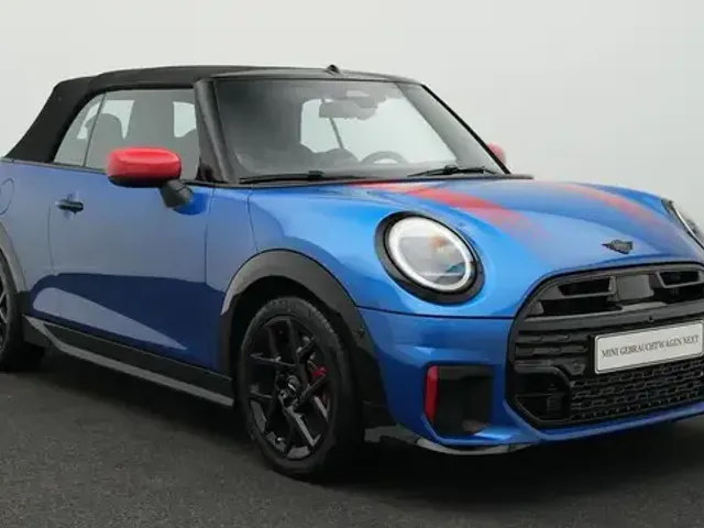 MINI John Cooper Works Cabrio