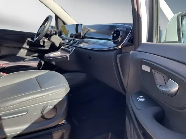 Mercedes-Benz EQV 300