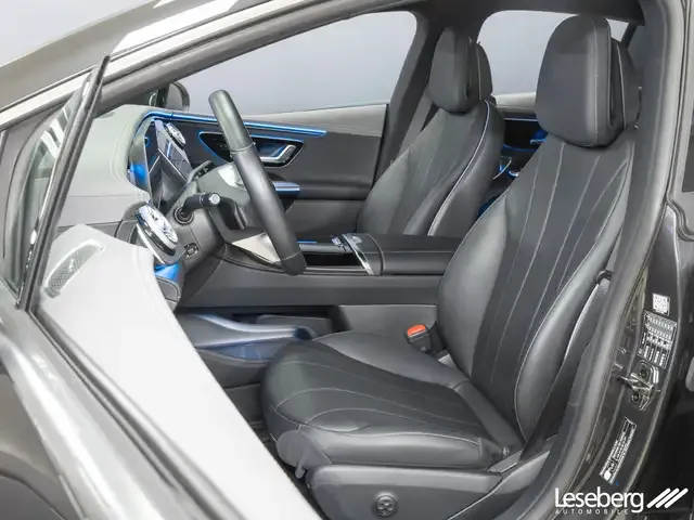 Mercedes-Benz EQE 300