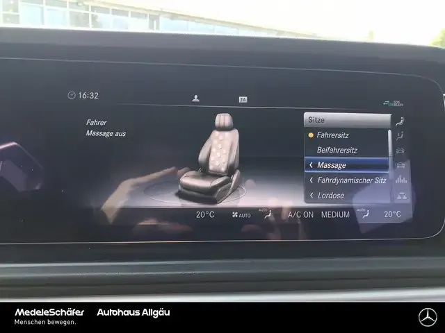 Mercedes-Benz G 400