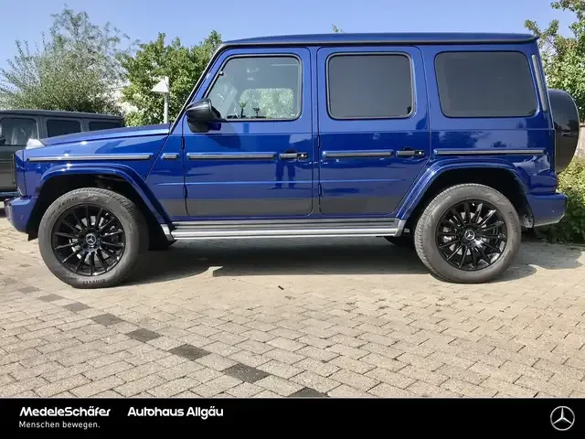 Mercedes-Benz G 400