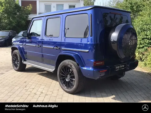 Mercedes-Benz G 400