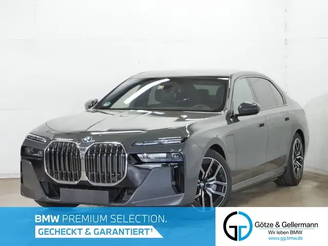 BMW 750