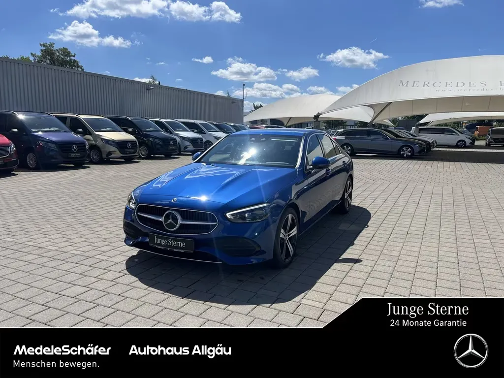Mercedes-Benz C 180