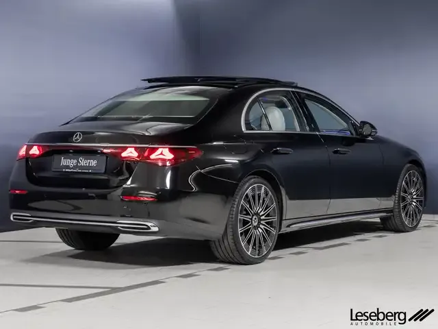 Mercedes-Benz E 220