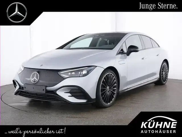 Mercedes-Benz EQE 300