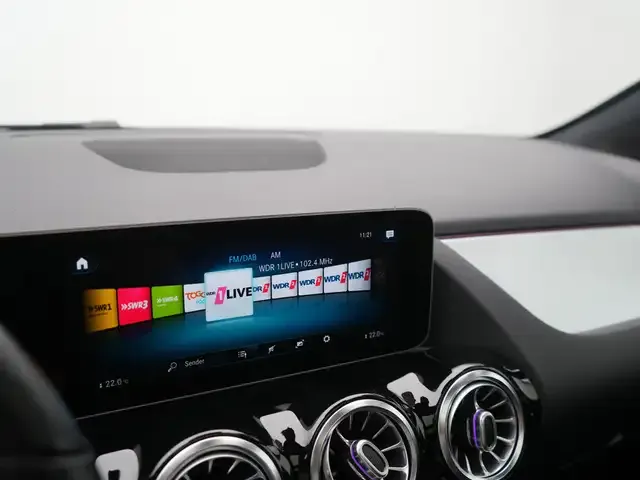 Mercedes-Benz B 220
