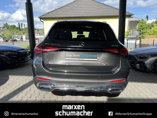 Mercedes-Benz GLC 300