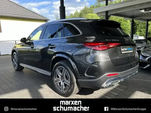 Mercedes-Benz GLC 300