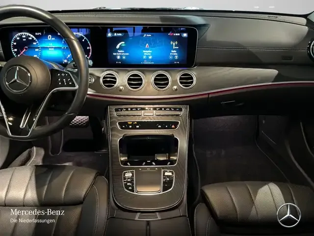 Mercedes-Benz E 220