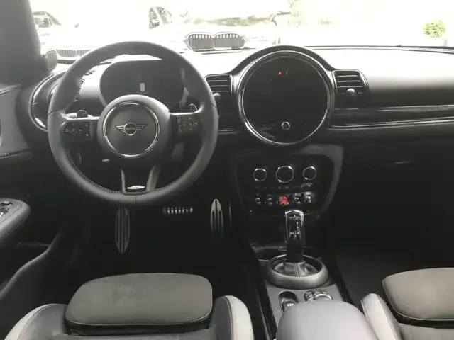 MINI John Cooper Works Clubman