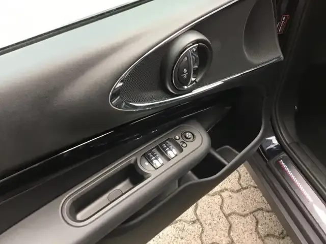 MINI John Cooper Works Clubman