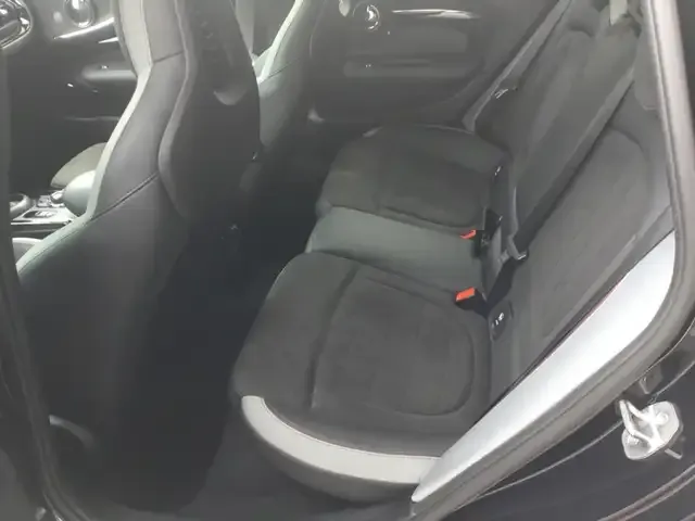 MINI John Cooper Works Clubman