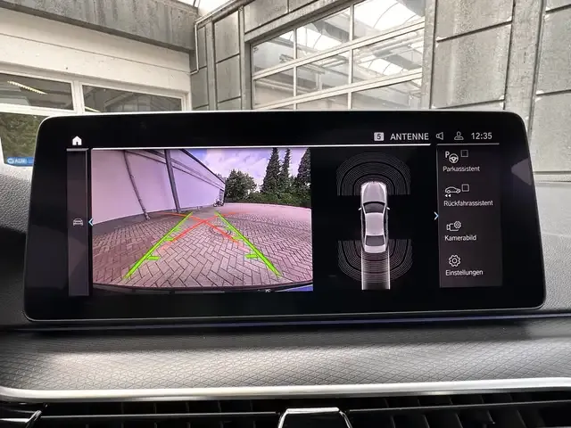 BMW 545
