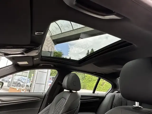 BMW 545