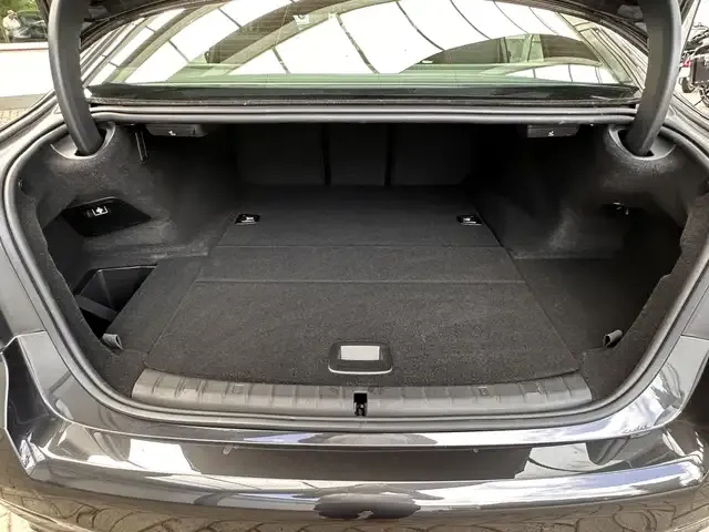 BMW 545