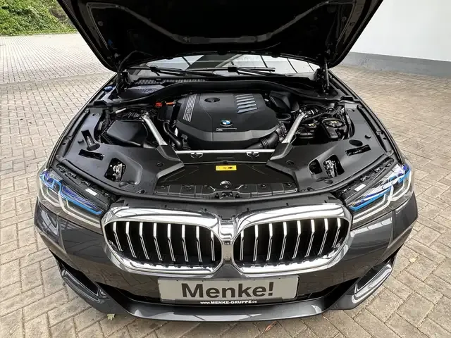 BMW 545