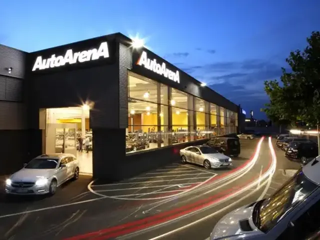 Mercedes-Benz CLE 300