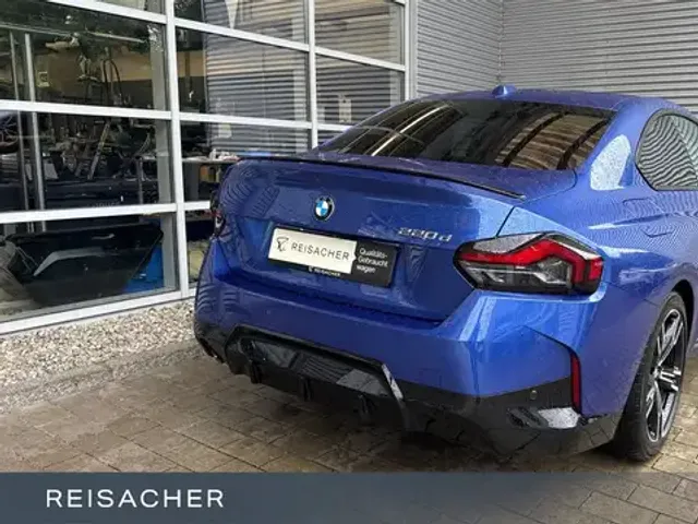 BMW 220