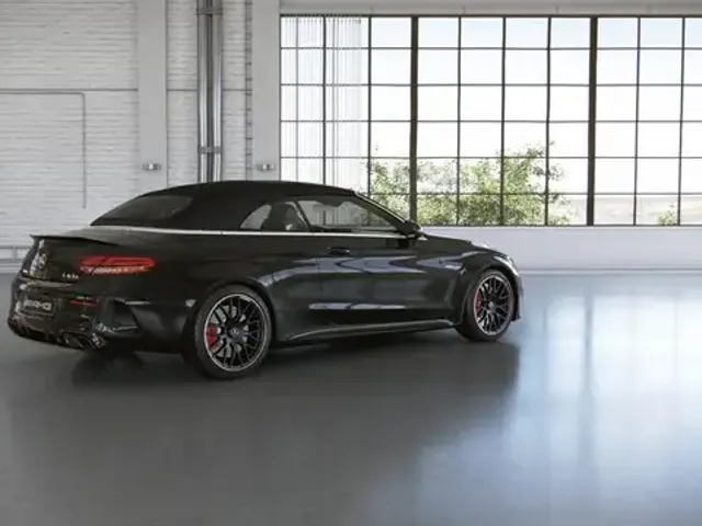 Mercedes-Benz C 63 AMG