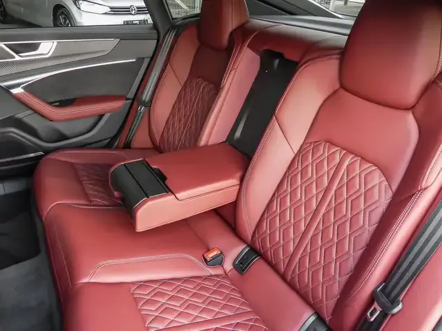 Audi S7