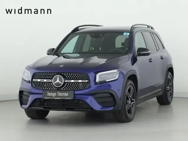 Mercedes-Benz GLB 220