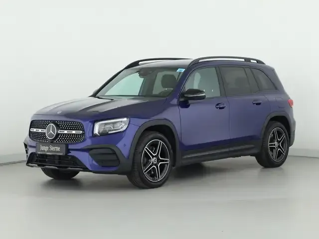 Mercedes-Benz GLB 220