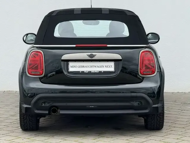 MINI Cooper Cabrio