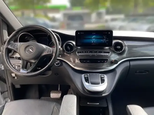 Mercedes-Benz V