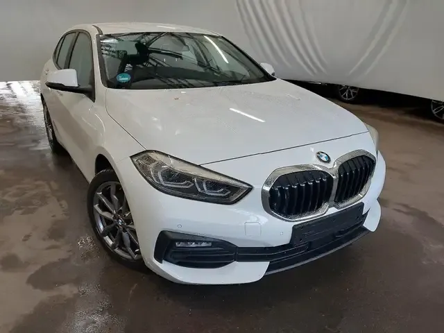 BMW 120
