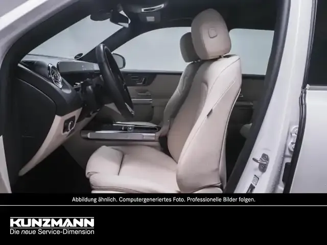 Mercedes-Benz EQB 250