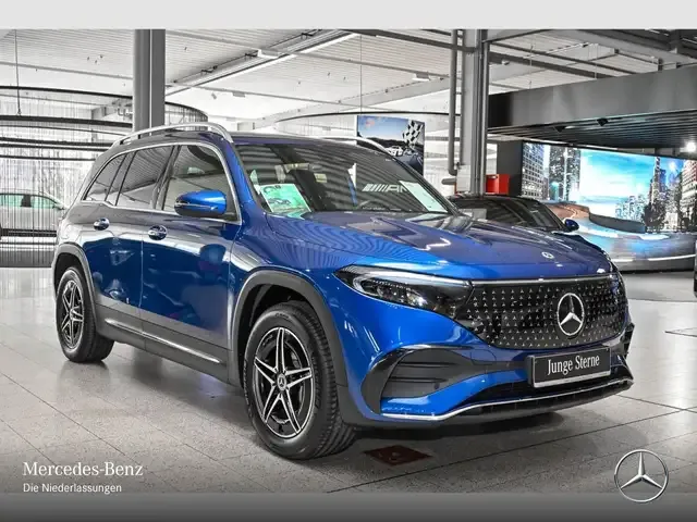 Mercedes-Benz EQB 300