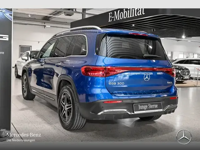 Mercedes-Benz EQB 300
