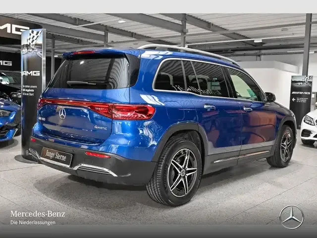 Mercedes-Benz EQB 300