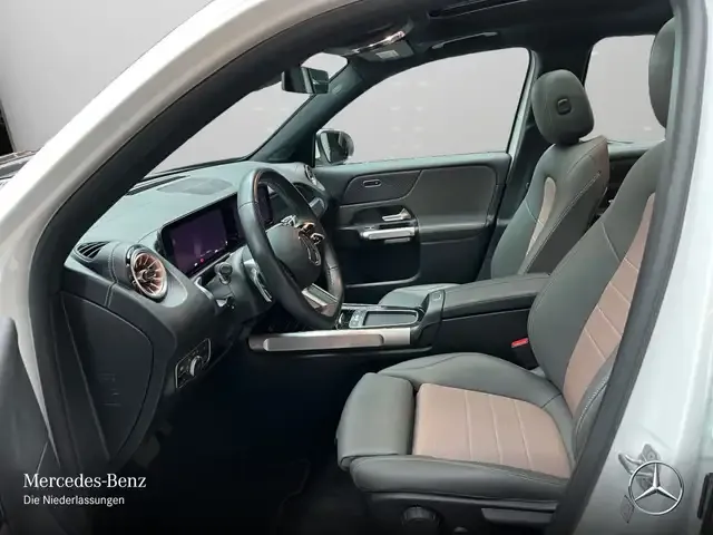 Mercedes-Benz EQB 300