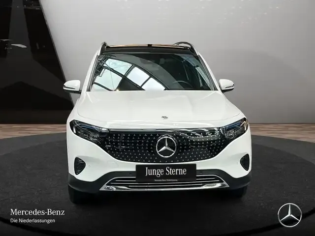 Mercedes-Benz EQB 300