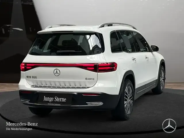 Mercedes-Benz EQB 300