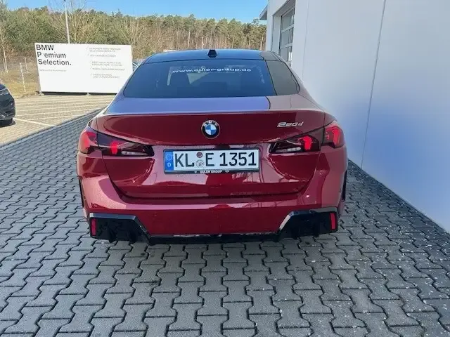 BMW 220